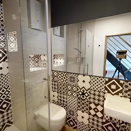 Loft In Toplage Apartmán